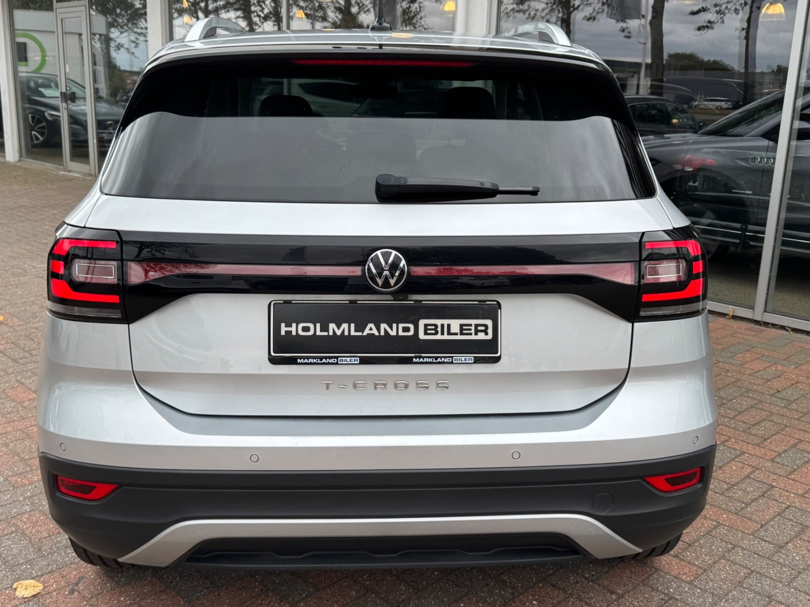 Sølv VW T-Cross fra 2021
