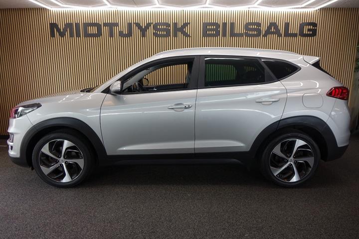 Sølv Hyundai Tucson fra 2019