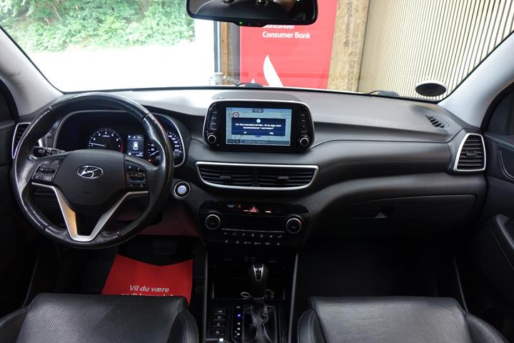 Sølv Hyundai Tucson fra 2019