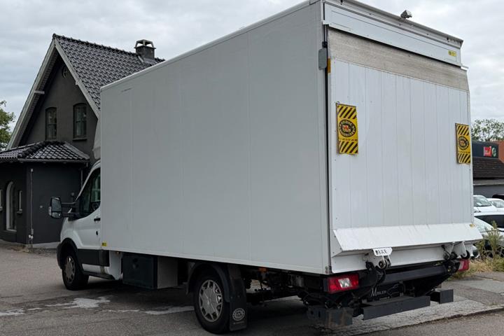 Hvid Ford Transit 350 L3 Chassis fra 2023
