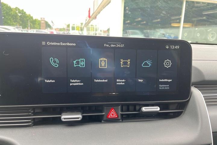 Hvid Hyundai Ioniq 5 fra 2025