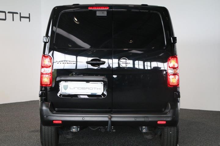 Sort Opel Vivaro fra 2025