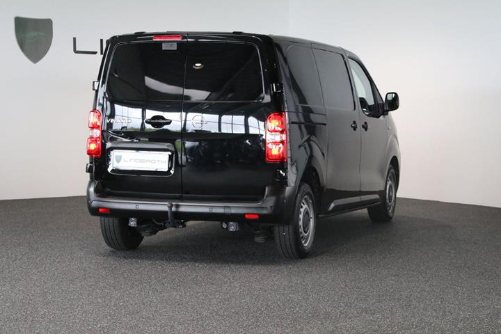 Sort Opel Vivaro fra 2025