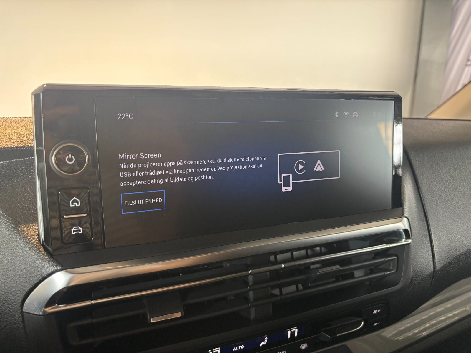 Sort Opel Vivaro fra 2025