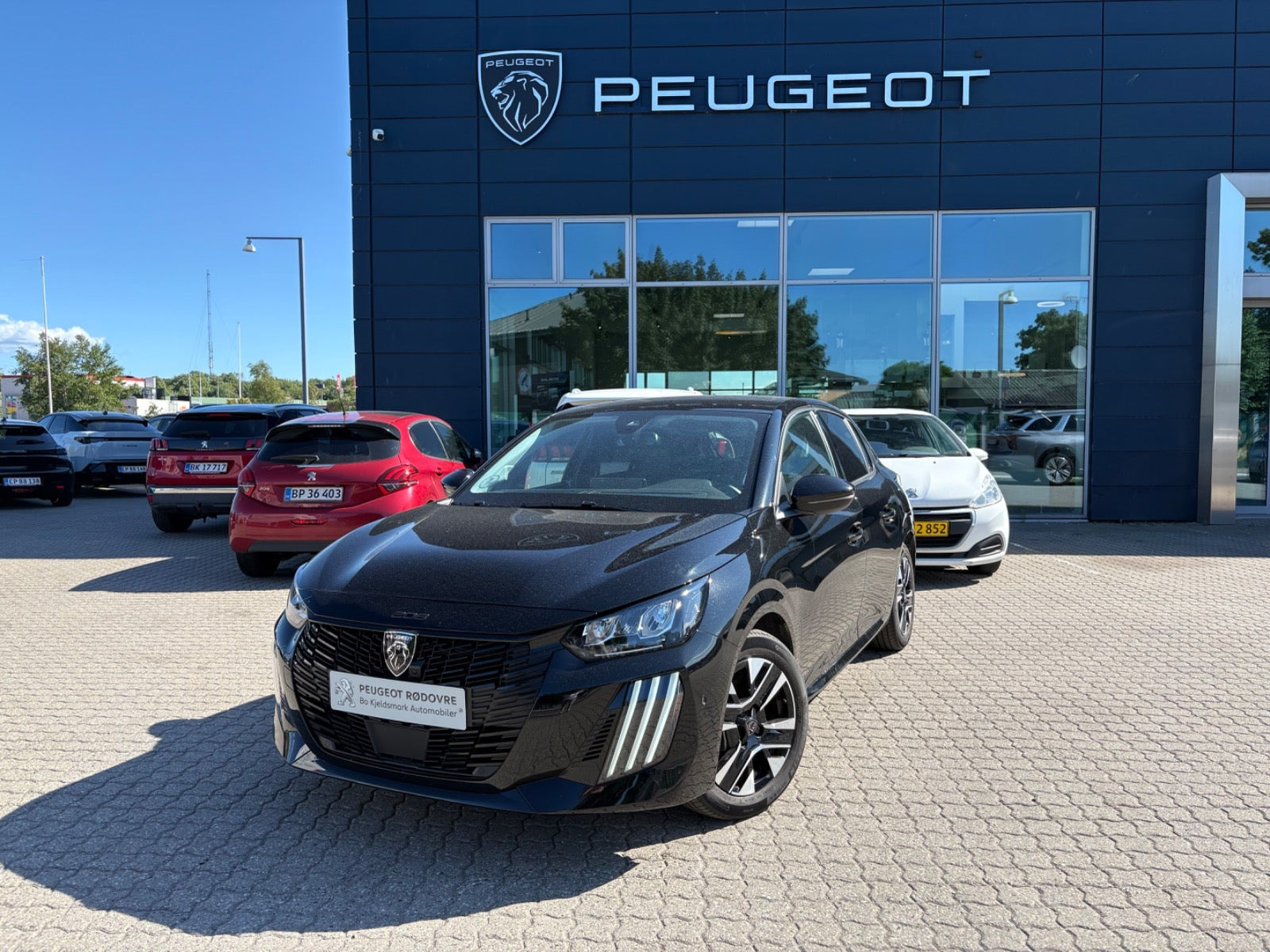 Peugeot 208 1,2 PureTech 100 Allure+