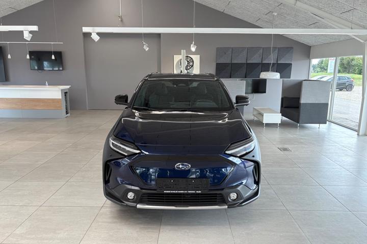 Blå Subaru Solterra fra 2025
