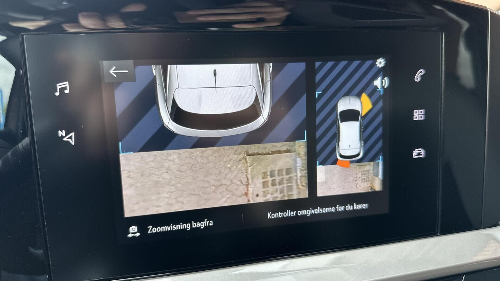 Sølv Opel Mokka-e fra 2024
