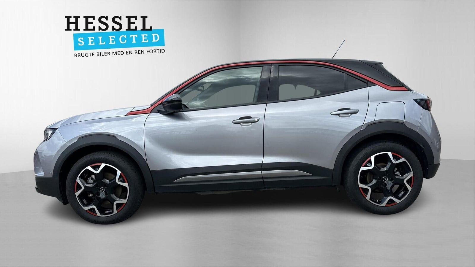 Grå Opel Mokka-e fra 2024