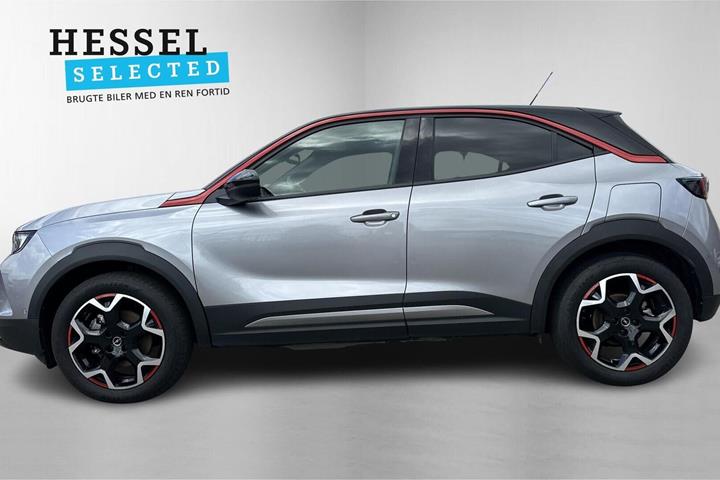 Grå Opel Mokka-e fra 2024