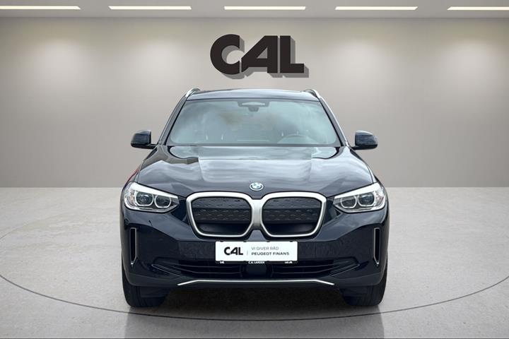 Sort BMW iX3 fra 2021