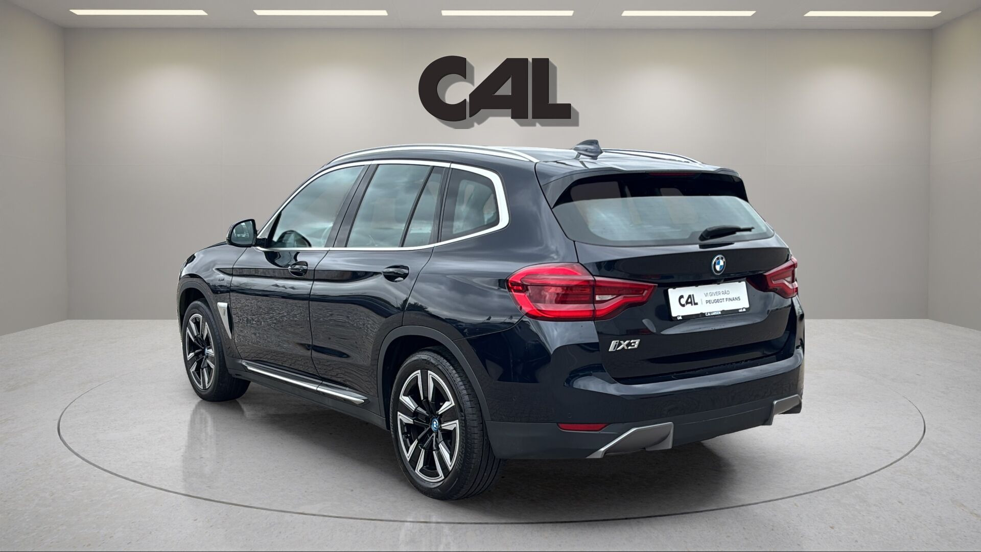 Sort BMW iX3 fra 2021