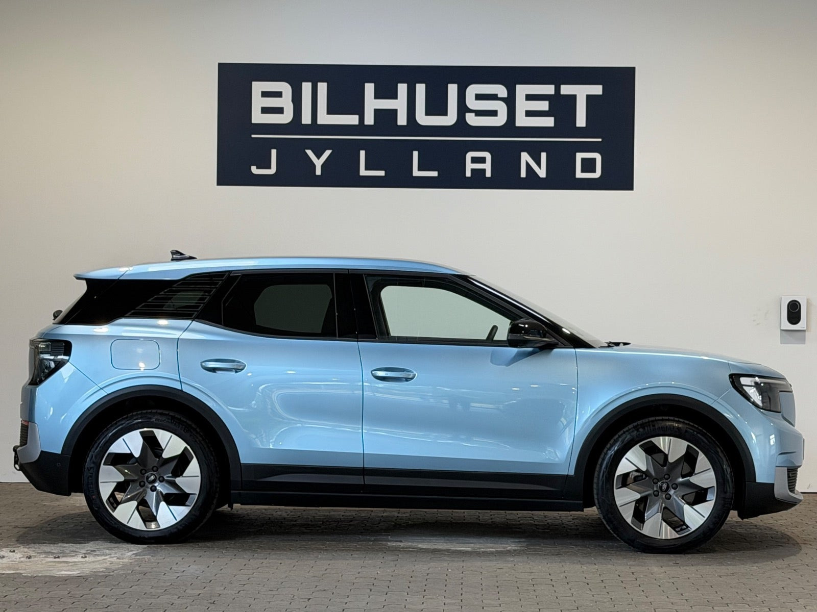 Blå Ford Explorer fra 2025