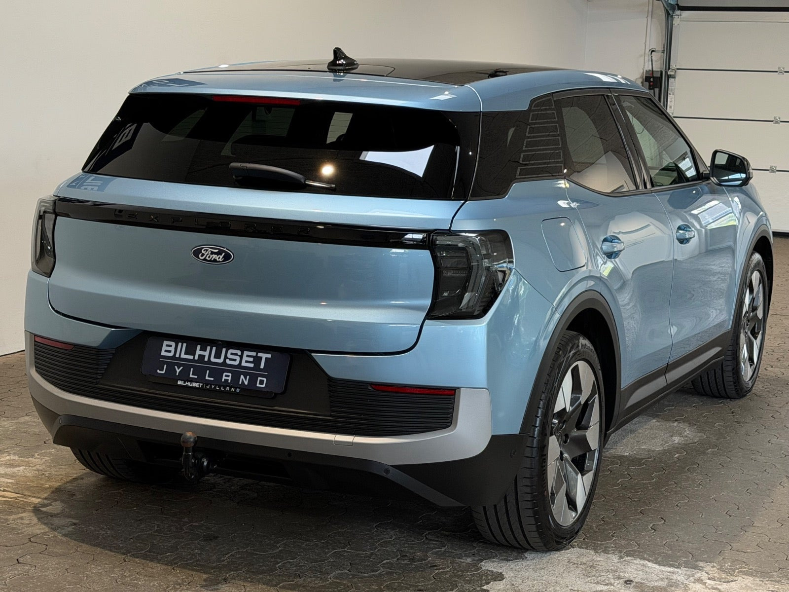Blå Ford Explorer fra 2025