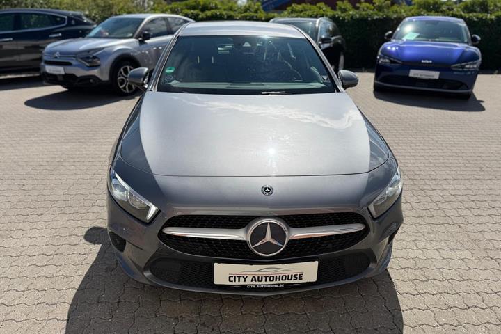 undefined Mercedes A180 d fra 2017
