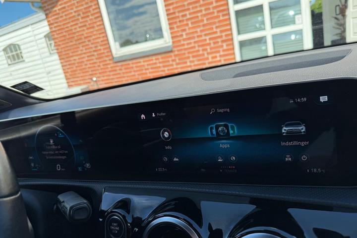 undefined Mercedes A180 d fra 2017