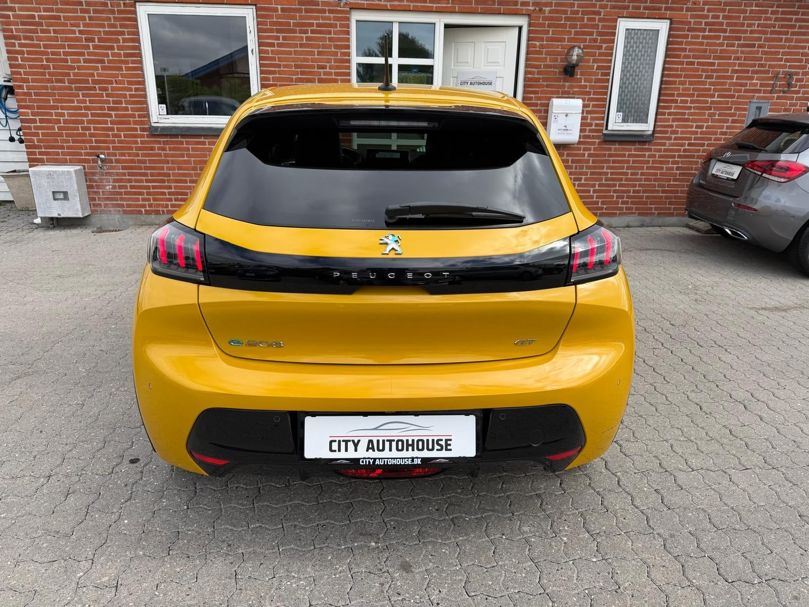 undefined Peugeot e-208 fra 2021