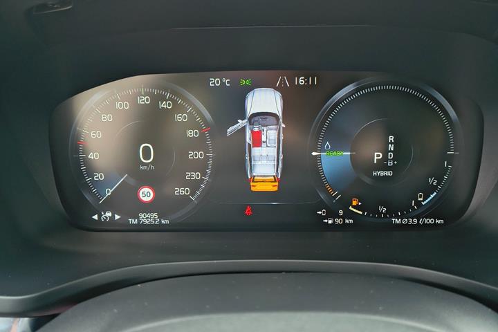 Blå Volvo V60 fra 2022