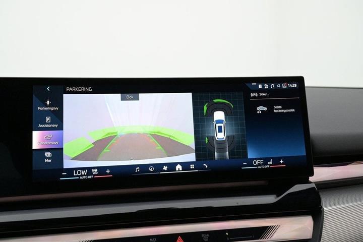 Hvid BMW i5 fra 2025