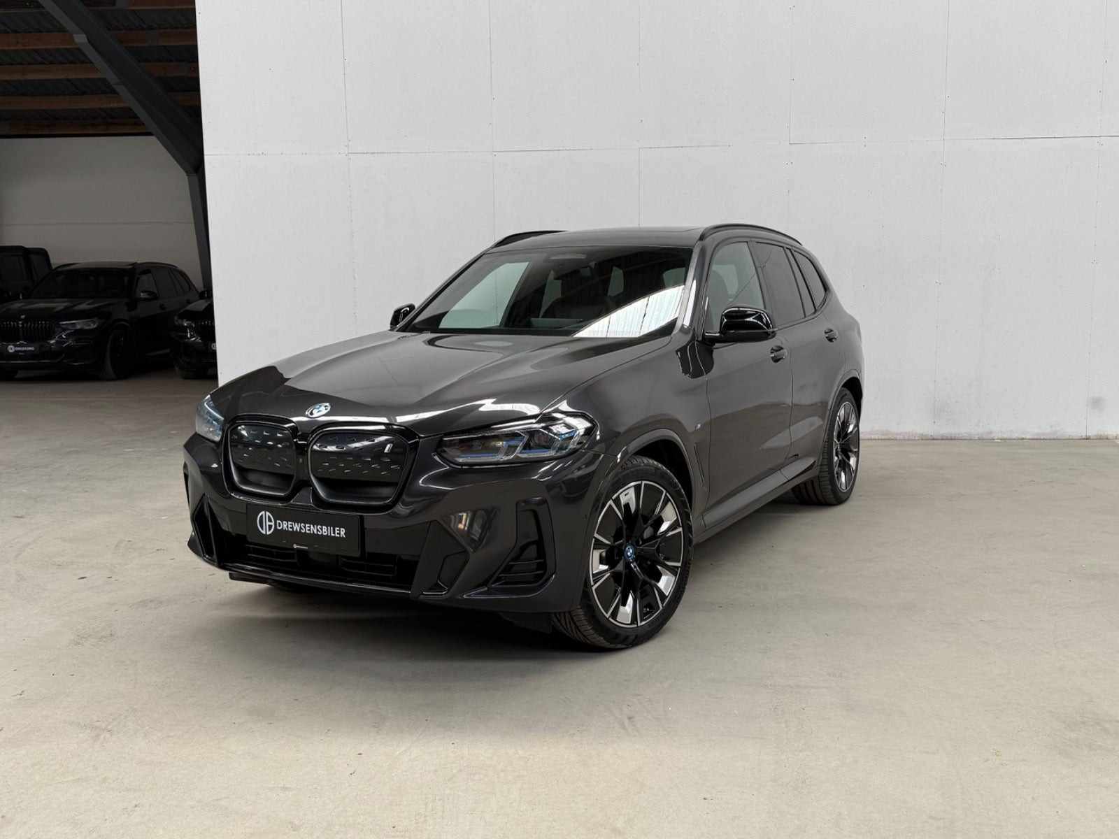 BMW iX3 Charged Plus M-Sport