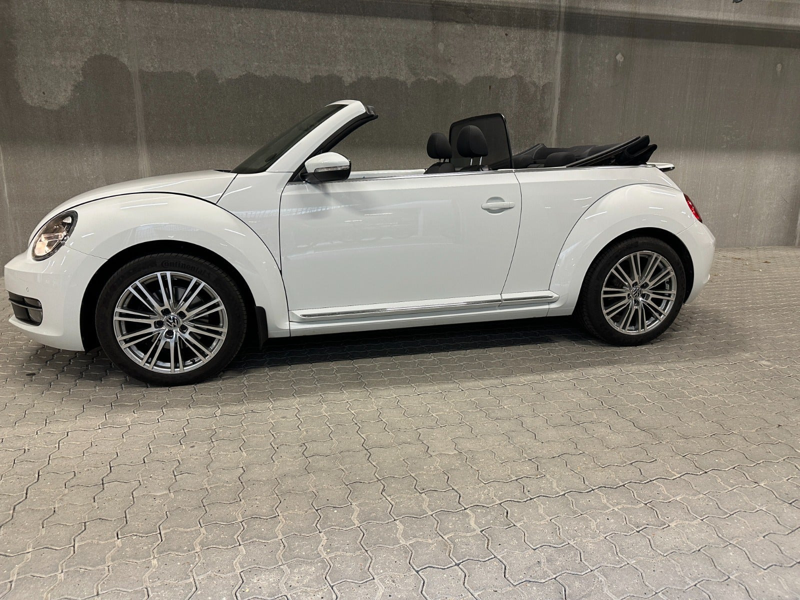 VW The Beetle 1,4 TSi 160 Design Cabriolet DSG