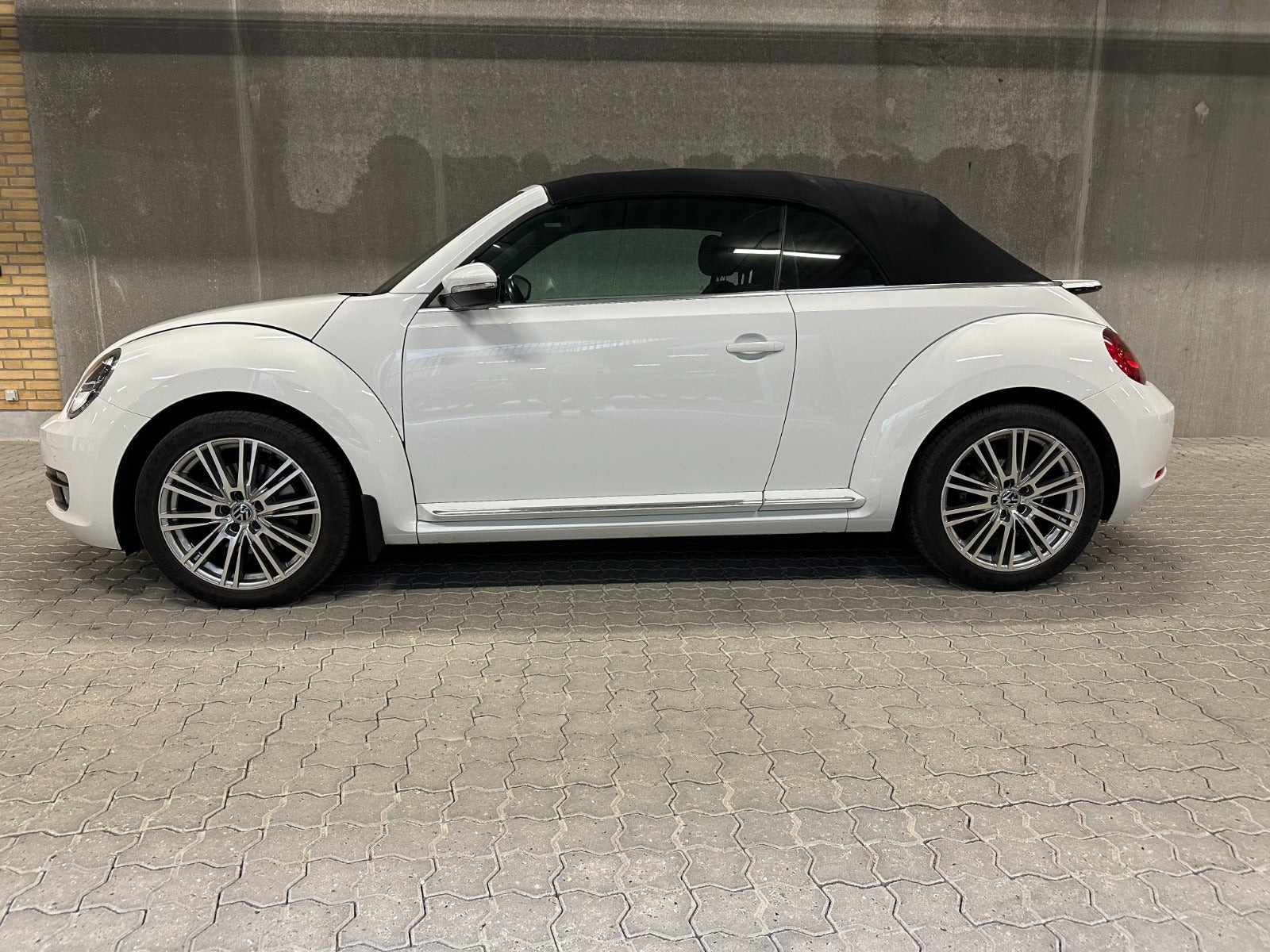 undefined VW The Beetle fra 2014