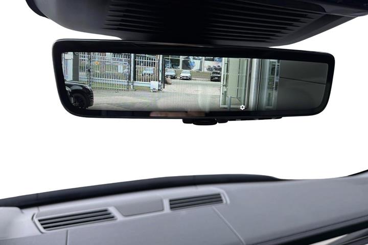 Sort Land Rover Range Rover sport fra 2025