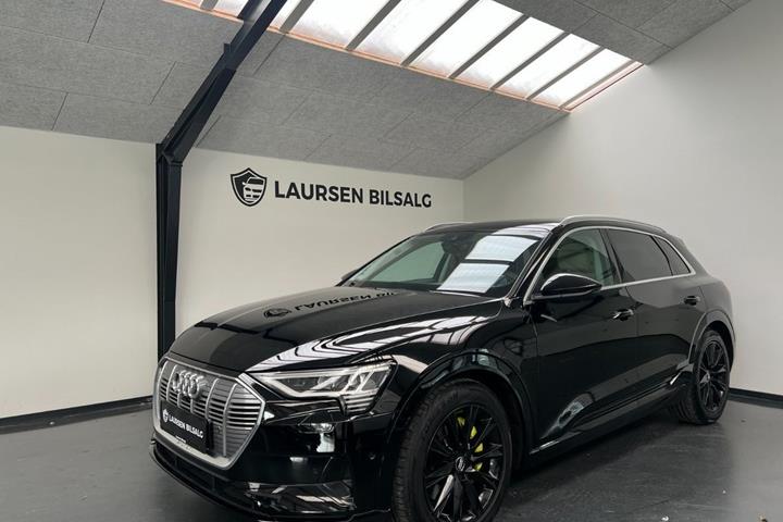 Sort Audi e-tron fra 2020