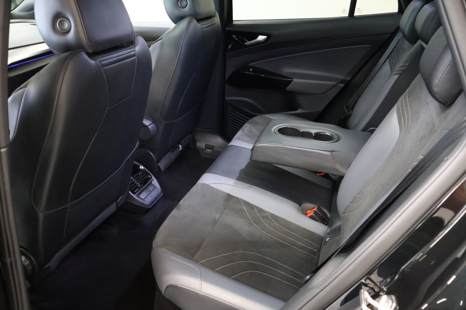 Sort VW ID.4 fra 2025