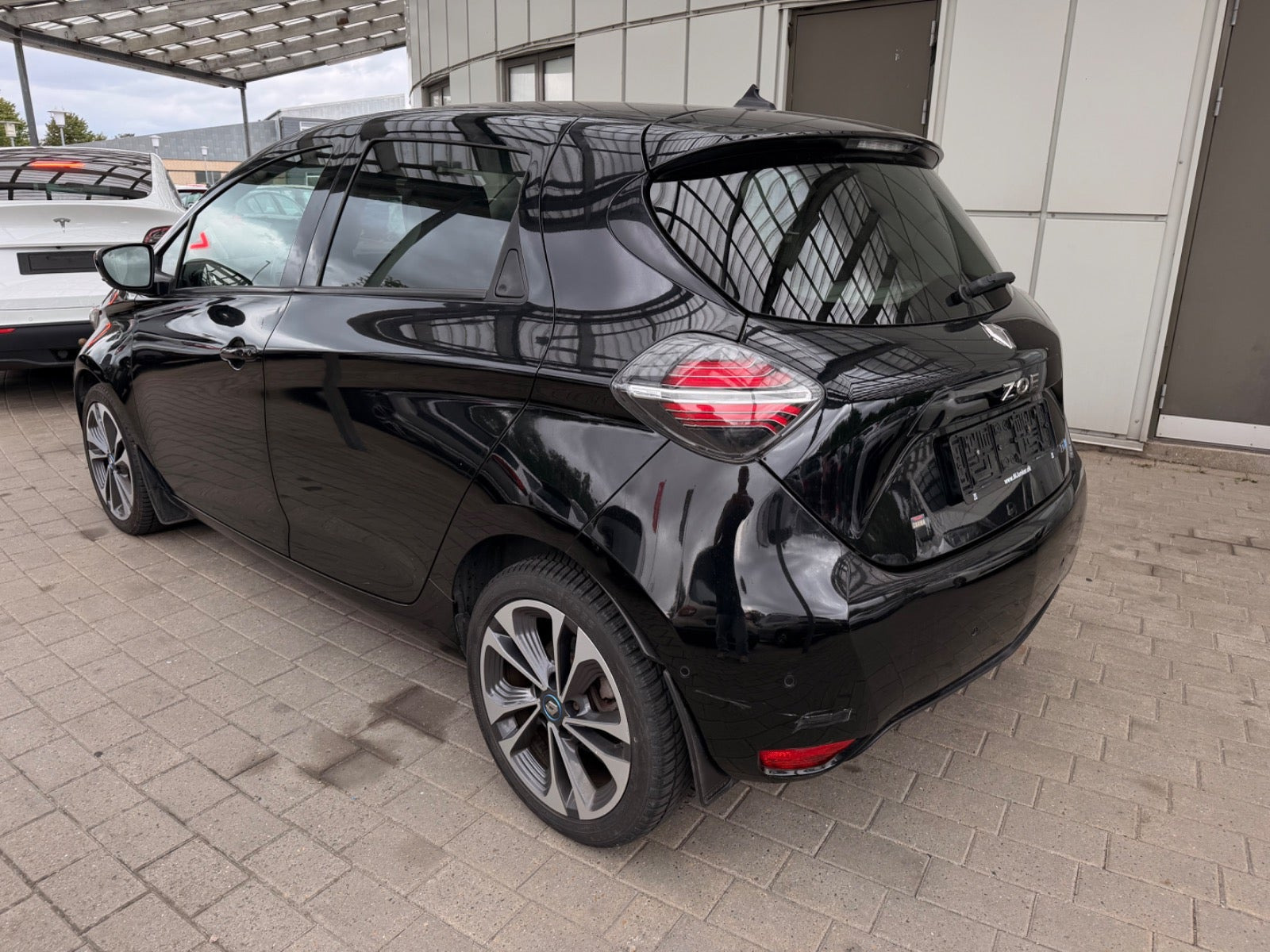 Sort Renault Zoe fra 2021