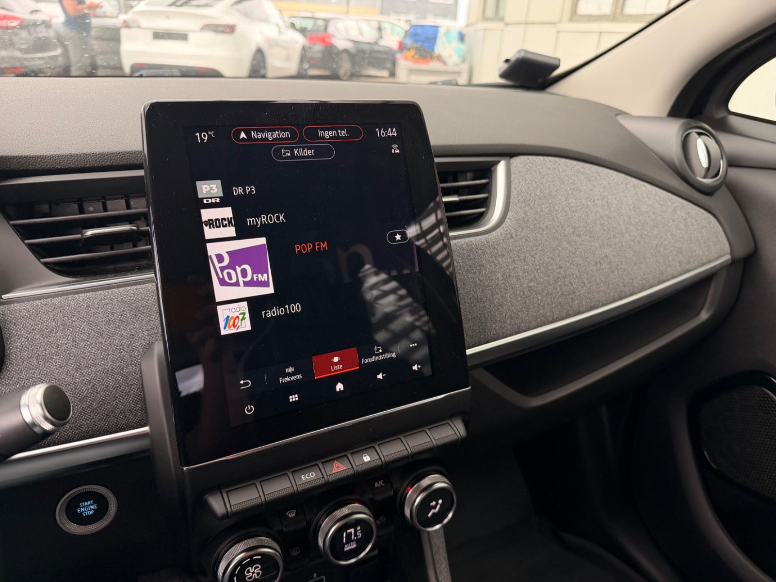 Sort Renault Zoe fra 2021