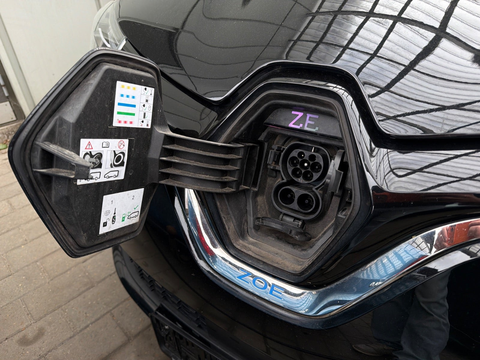 Sort Renault Zoe fra 2021