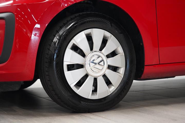 Rød VW UP! fra 2019