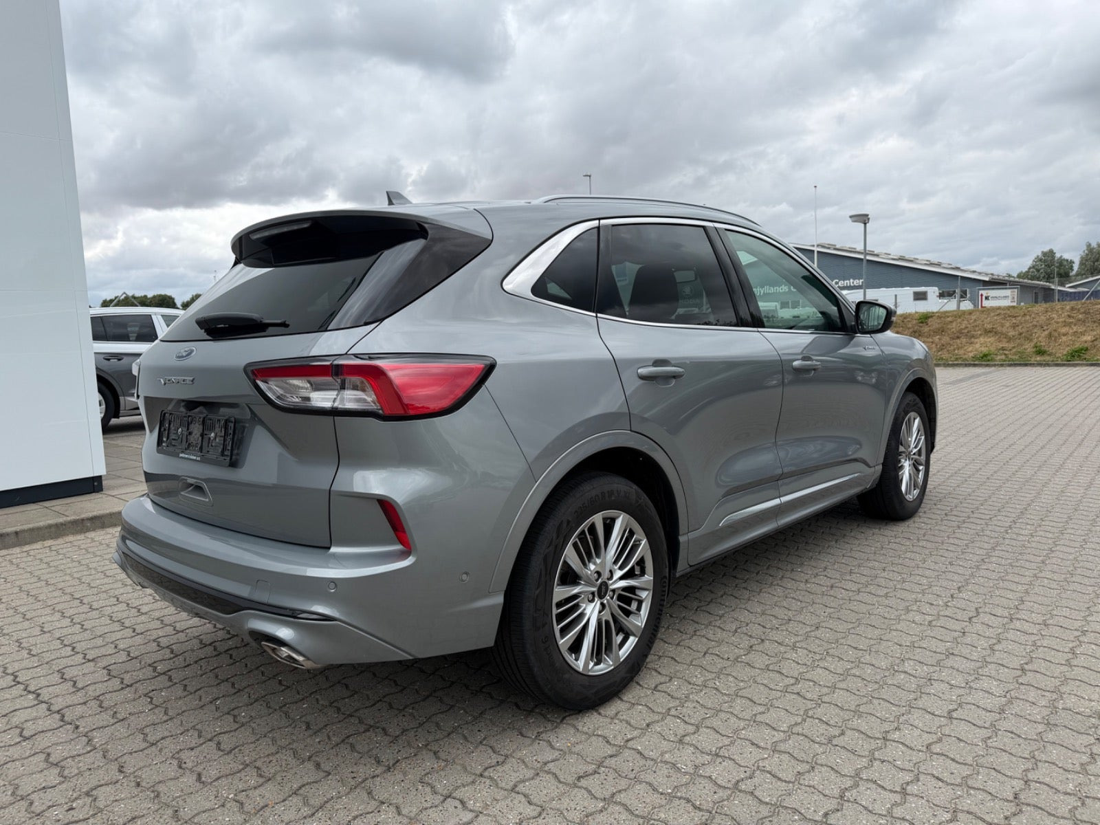 undefined Ford Kuga fra 2023