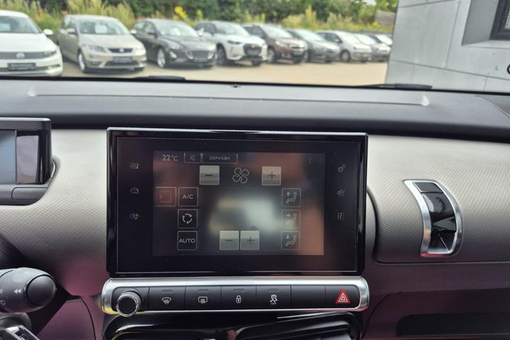 Hvid Citroën C4 Cactus fra 2018