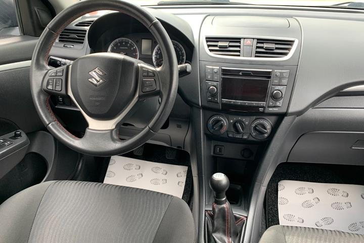 Hvid Suzuki Swift fra 2013