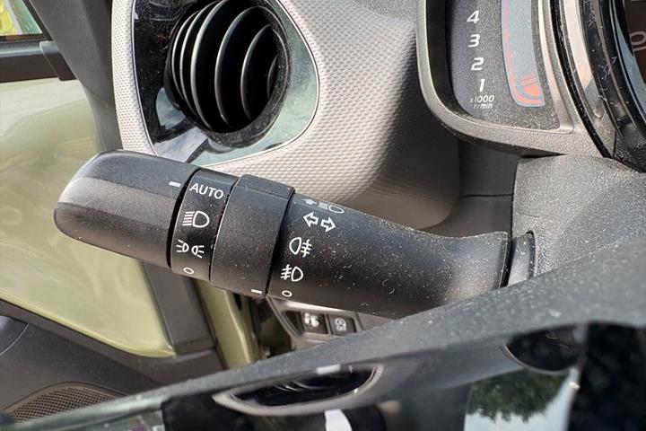 Rød Peugeot 108 fra 2021