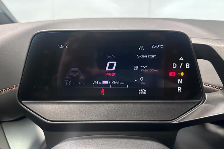 Blå Cupra Born fra 2024