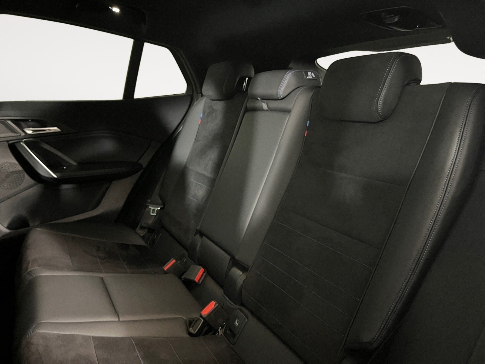 Sort BMW iX2 fra 2025