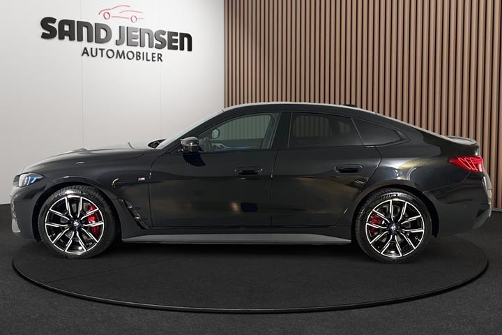 Sort BMW i4 fra 2025