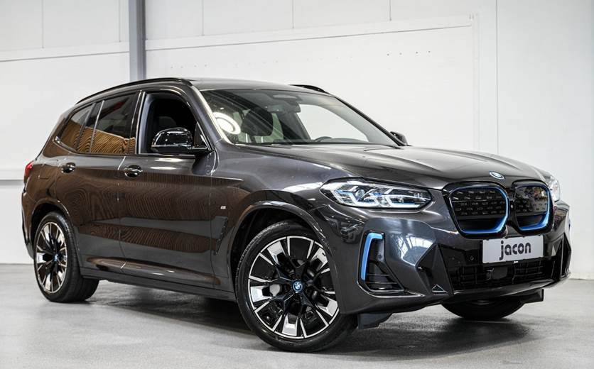 BMW iX3 Charged Plus M-Sport