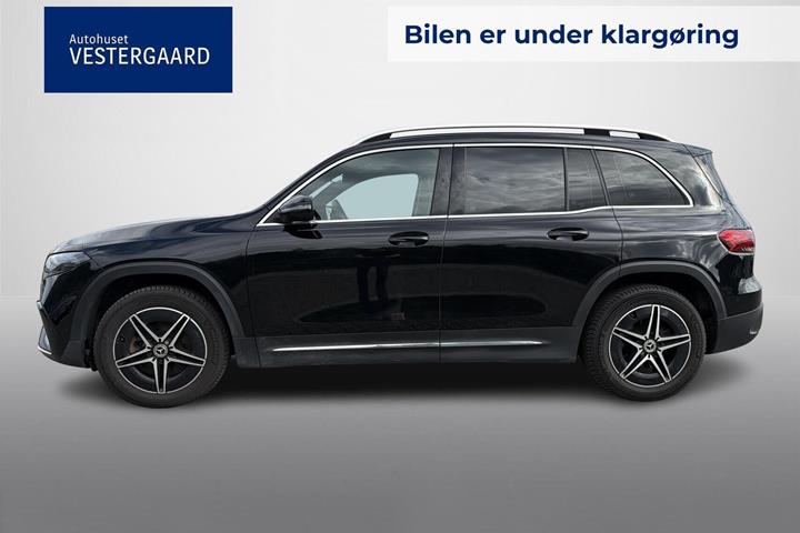 Sort Mercedes EQB250+ fra 2023