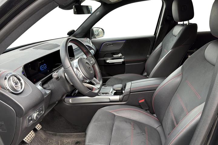 Sort Mercedes EQB250+ fra 2023