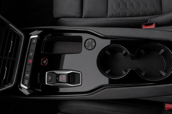 Sort Audi e-tron GT fra 2022