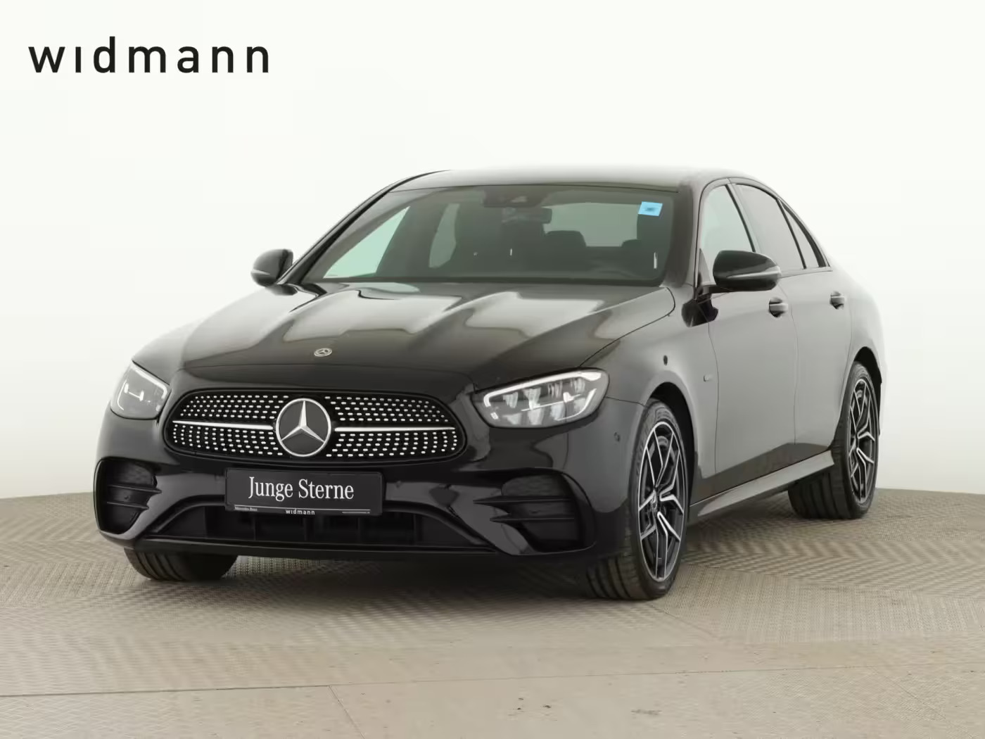 Grå Mercedes E-Klasse fra 2020