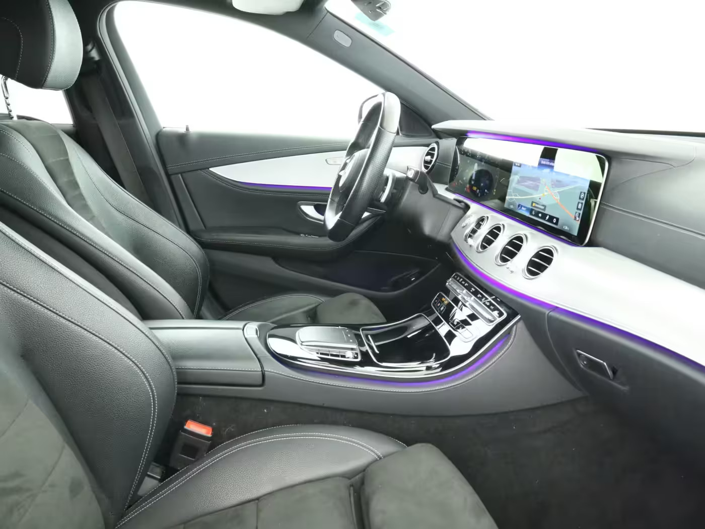 Grå Mercedes E-Klasse fra 2020
