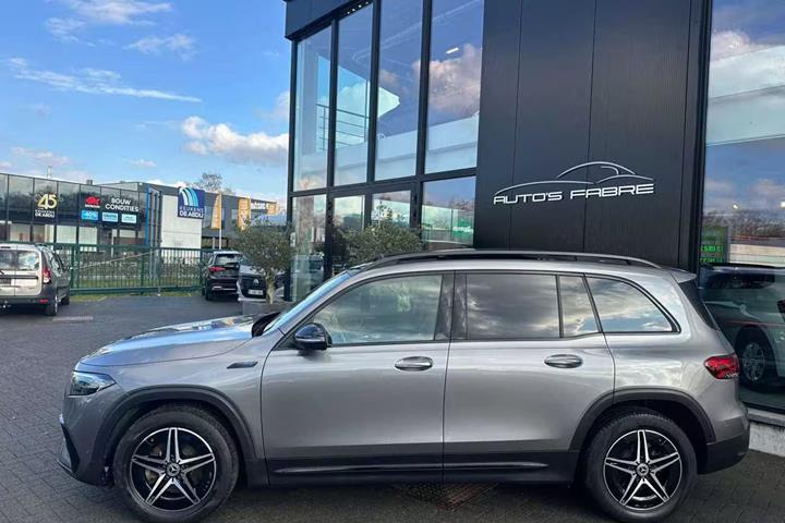 undefined Mercedes EQB 300 fra 2022