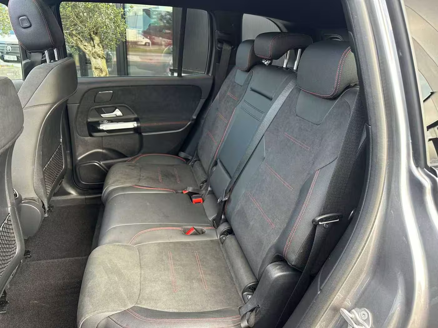 undefined Mercedes EQB 300 fra 2022