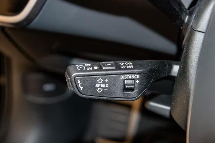 Sort Audi A 6 fra 2022