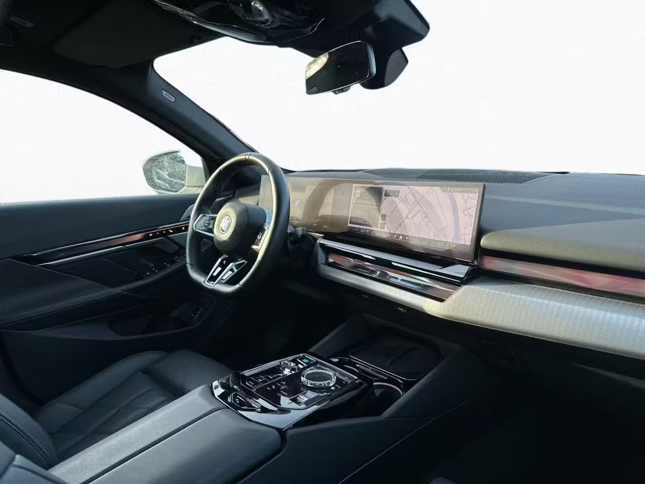 Hvid BMW i5 fra 2025