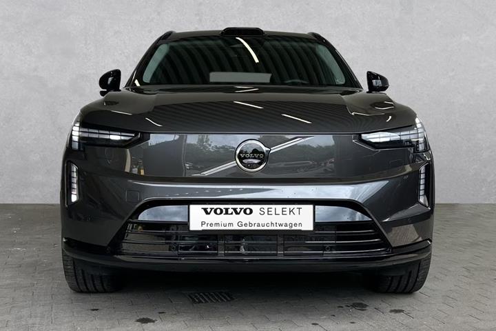 Sort Volvo EX90 fra 2024